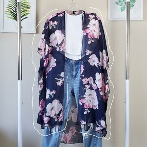 Pretty floral kimono